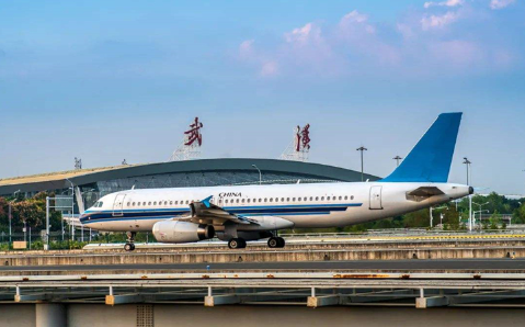 黄冈空运武汉机场
